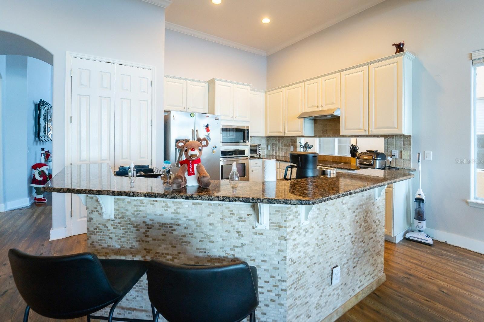 Image 3 of 22 For 8605 Saint Marino Boulevard
