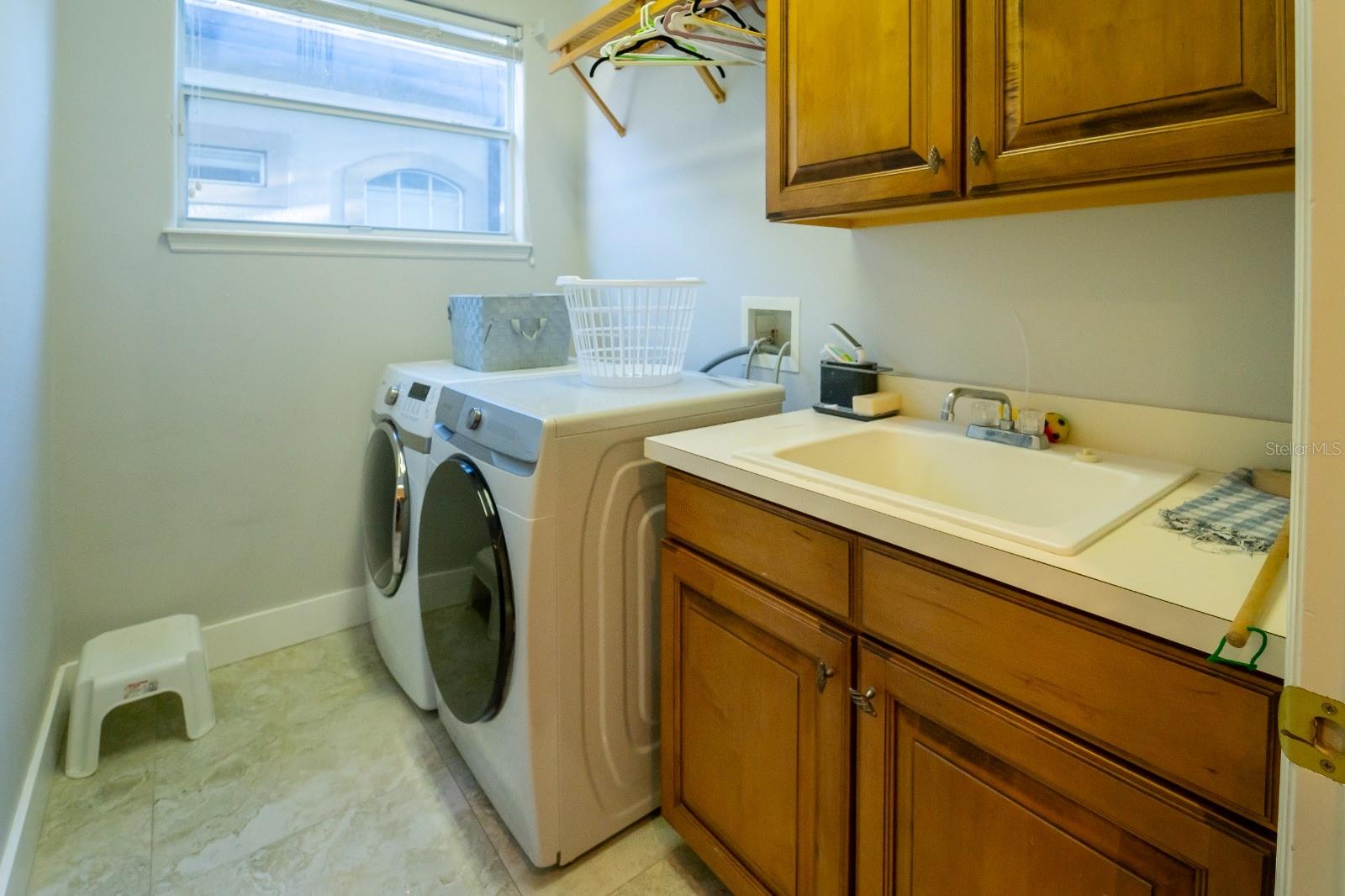 Image 5 of 22 For 8605 Saint Marino Boulevard