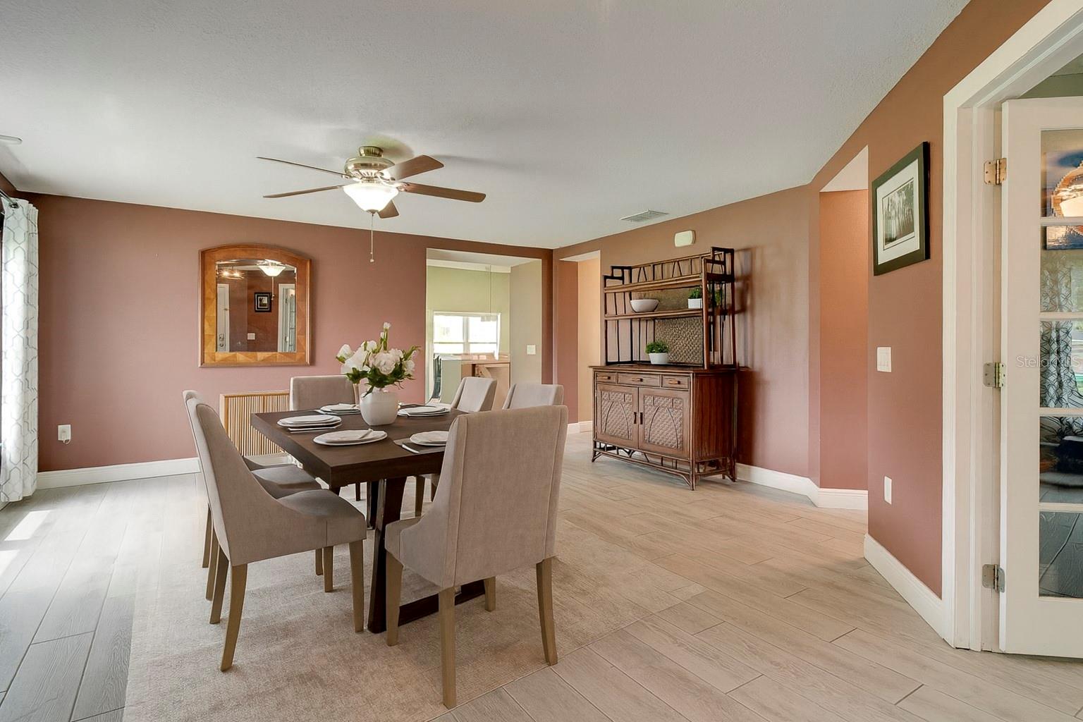 Image 6 of 28 For 421 Cobblestone Pointe Drive