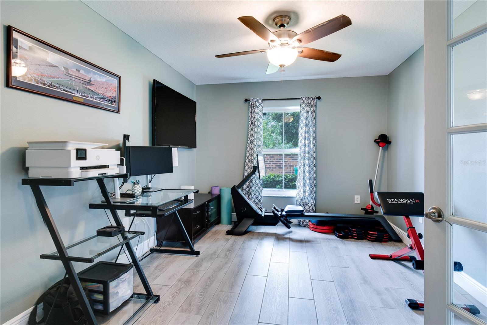 Image 8 of 28 For 421 Cobblestone Pointe Drive