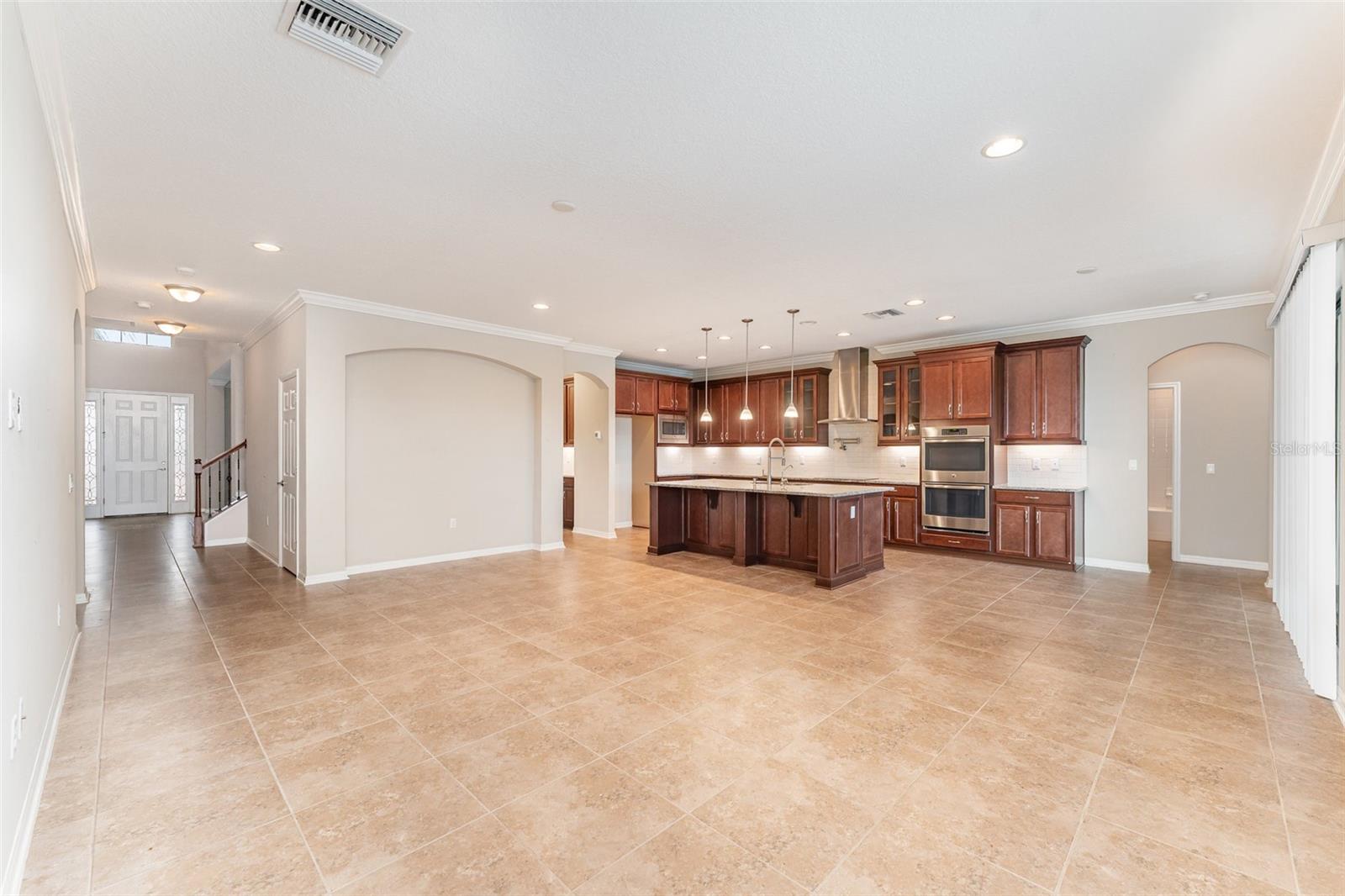 Image 9 of 49 For 1831 Via Lago Drive