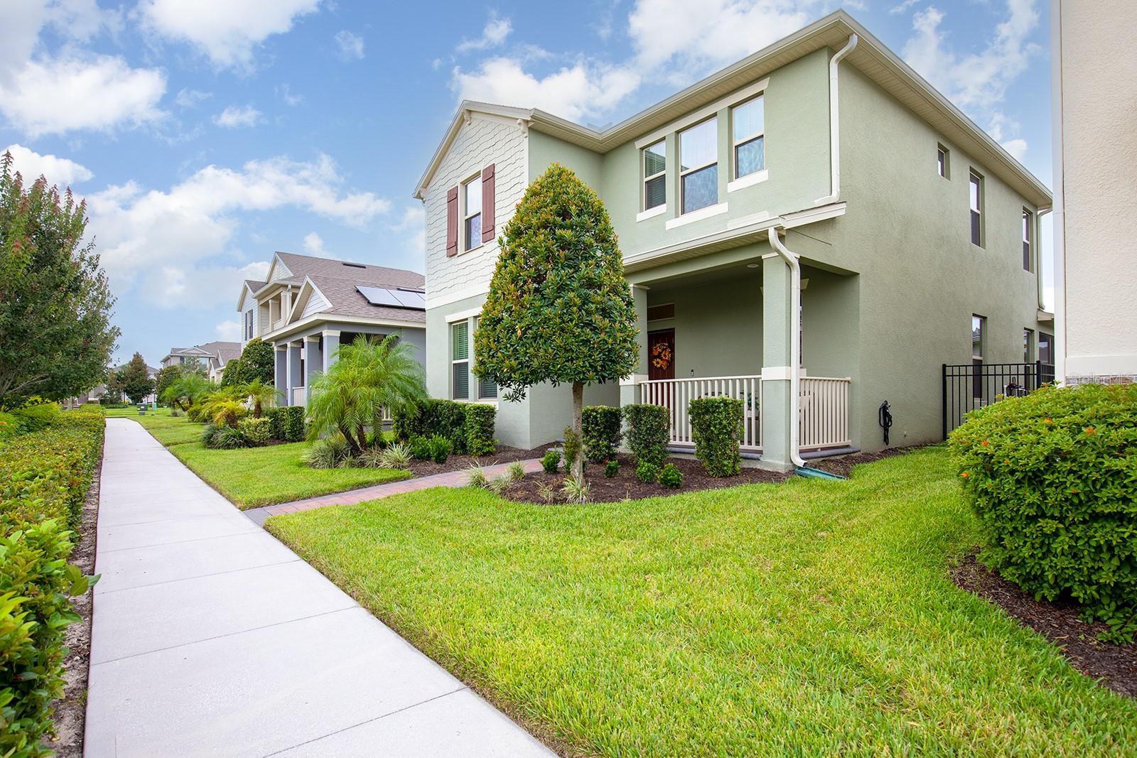 Image 2 of 72 For 9263 Quest Alley Alley