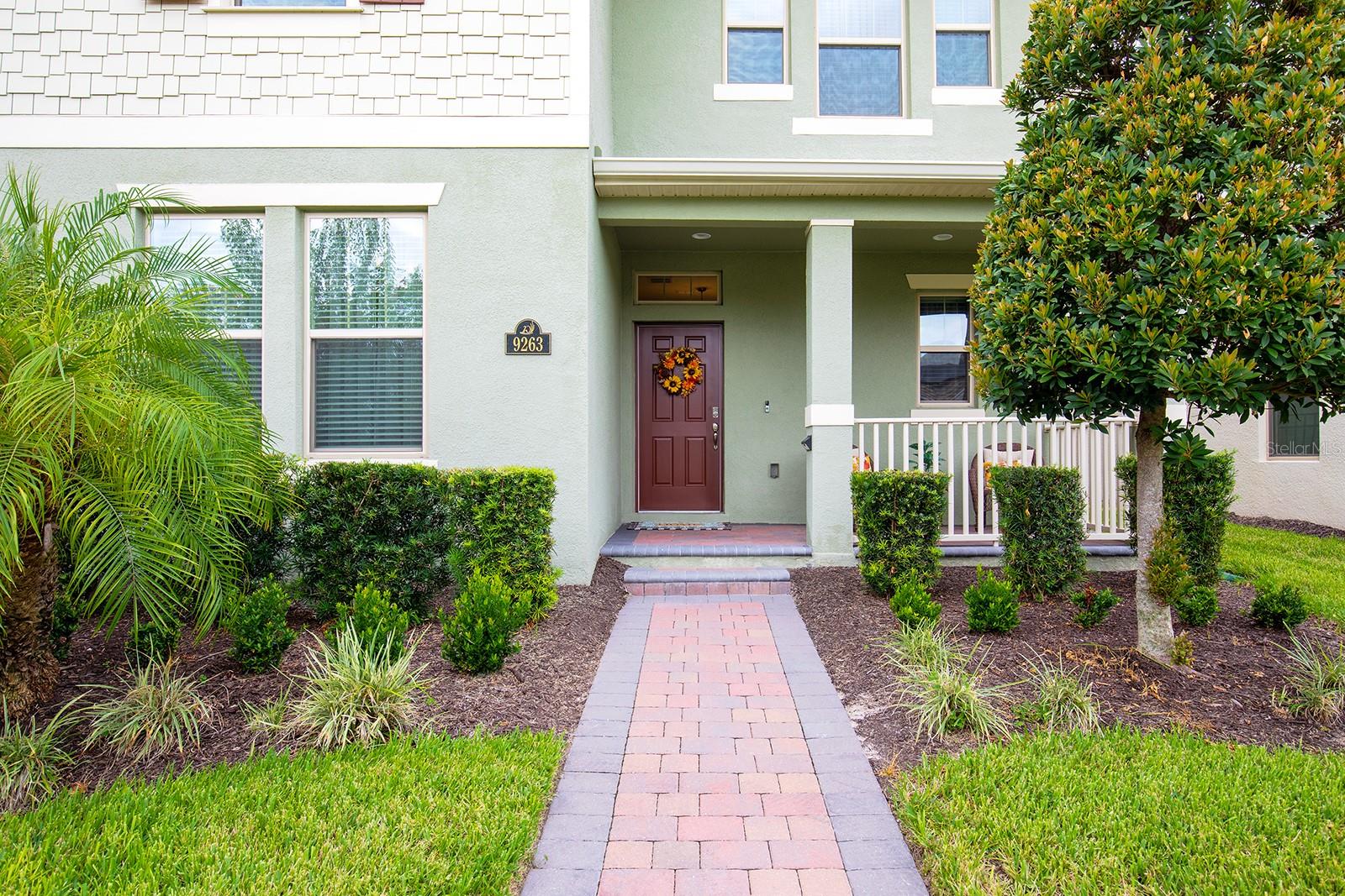 Image 4 of 72 For 9263 Quest Alley Alley