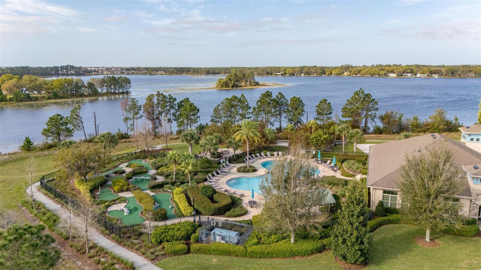 Image 50 of 72 For 9263 Quest Alley Alley