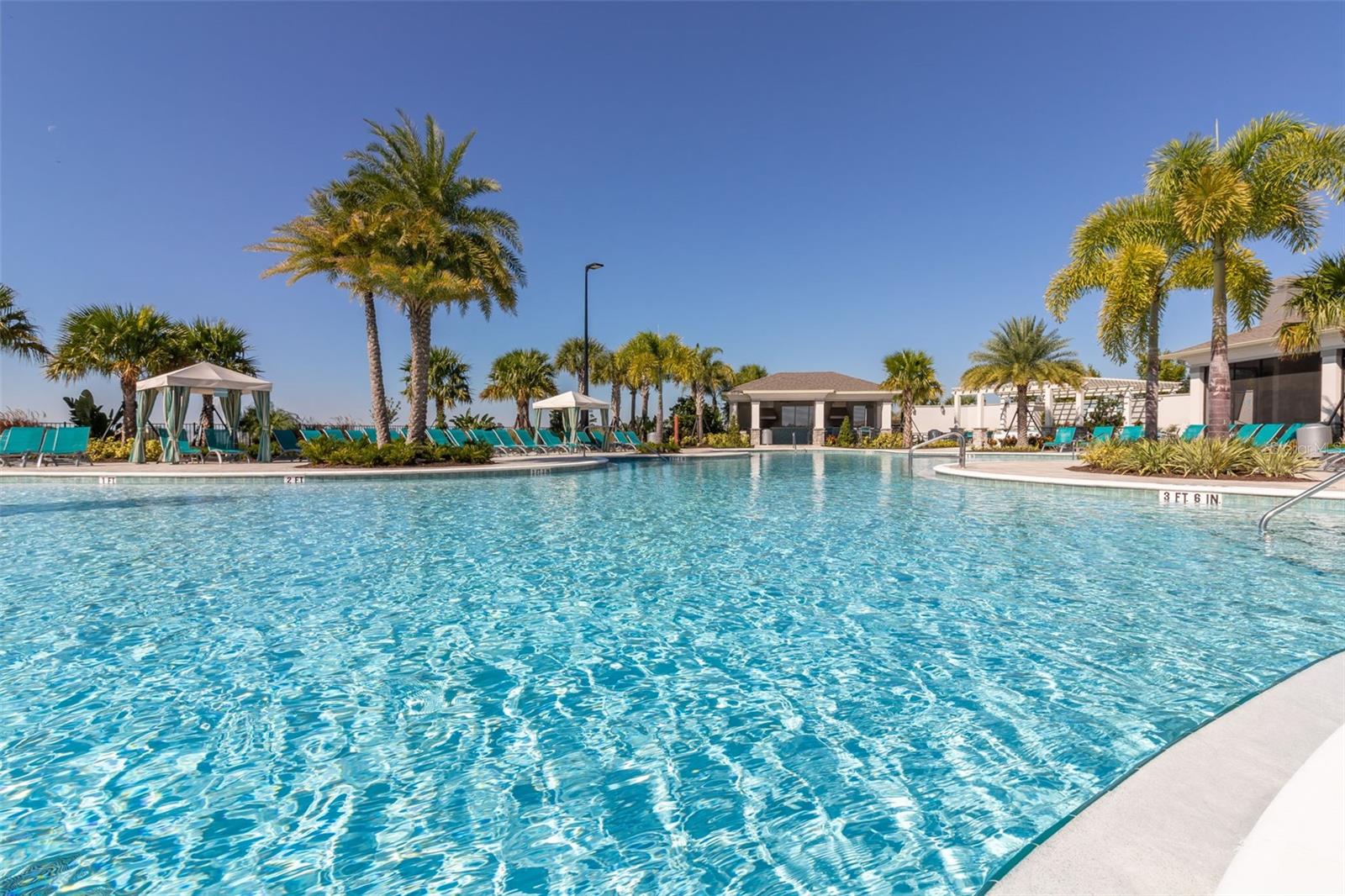 Image 54 of 72 For 9263 Quest Alley Alley