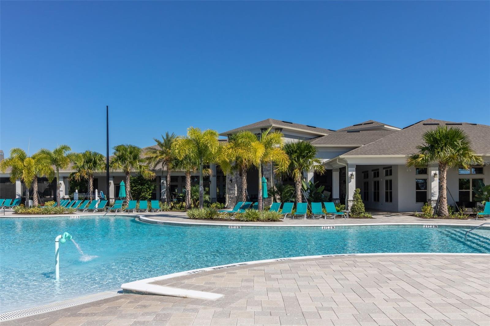 Image 55 of 72 For 9263 Quest Alley Alley