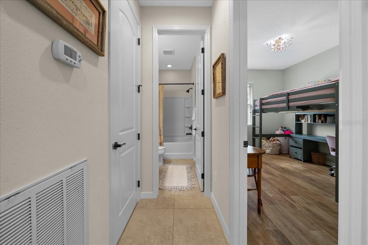 Image 12 of 88 For 5085 35th Place