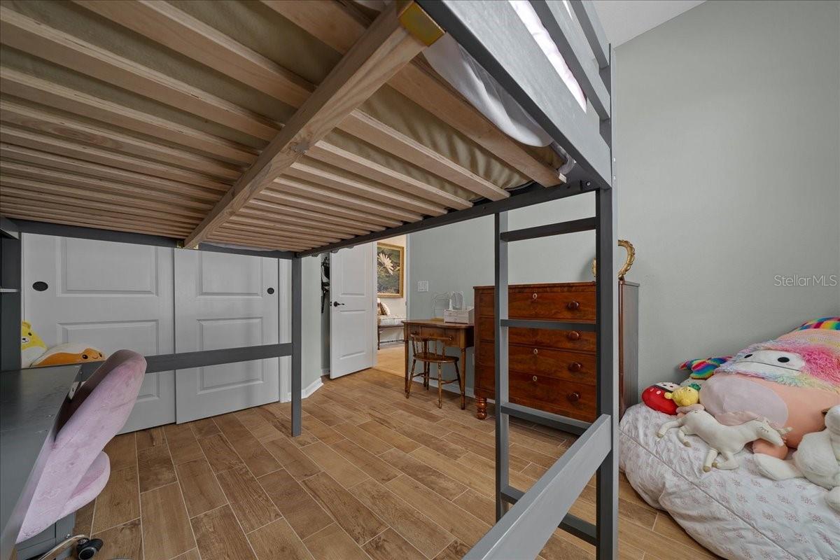 Image 15 of 88 For 5085 35th Place