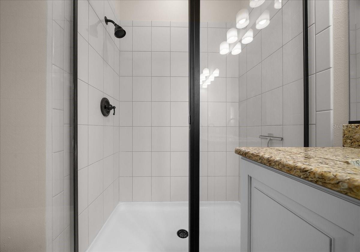 Image 25 of 88 For 5085 35th Place