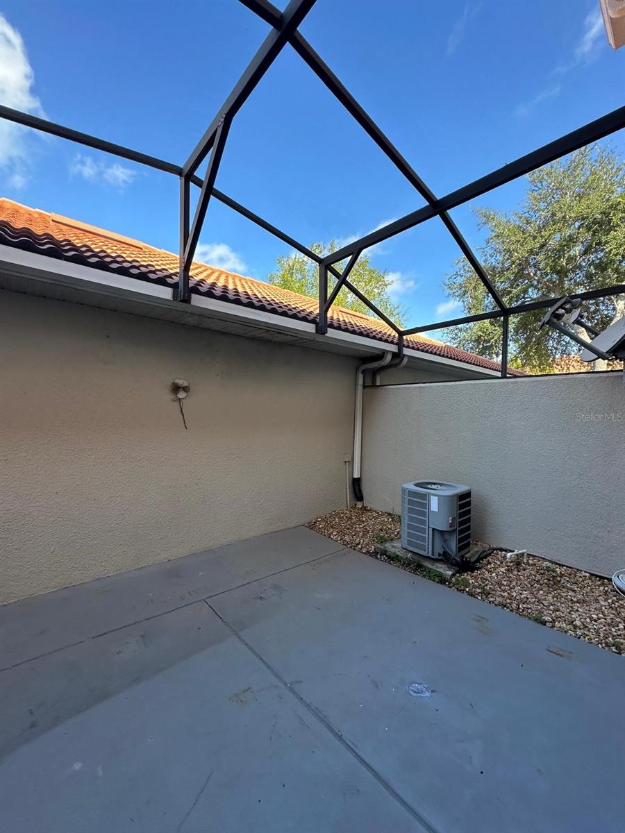 Image 12 of 24 For 3140 Riachuelo Lane