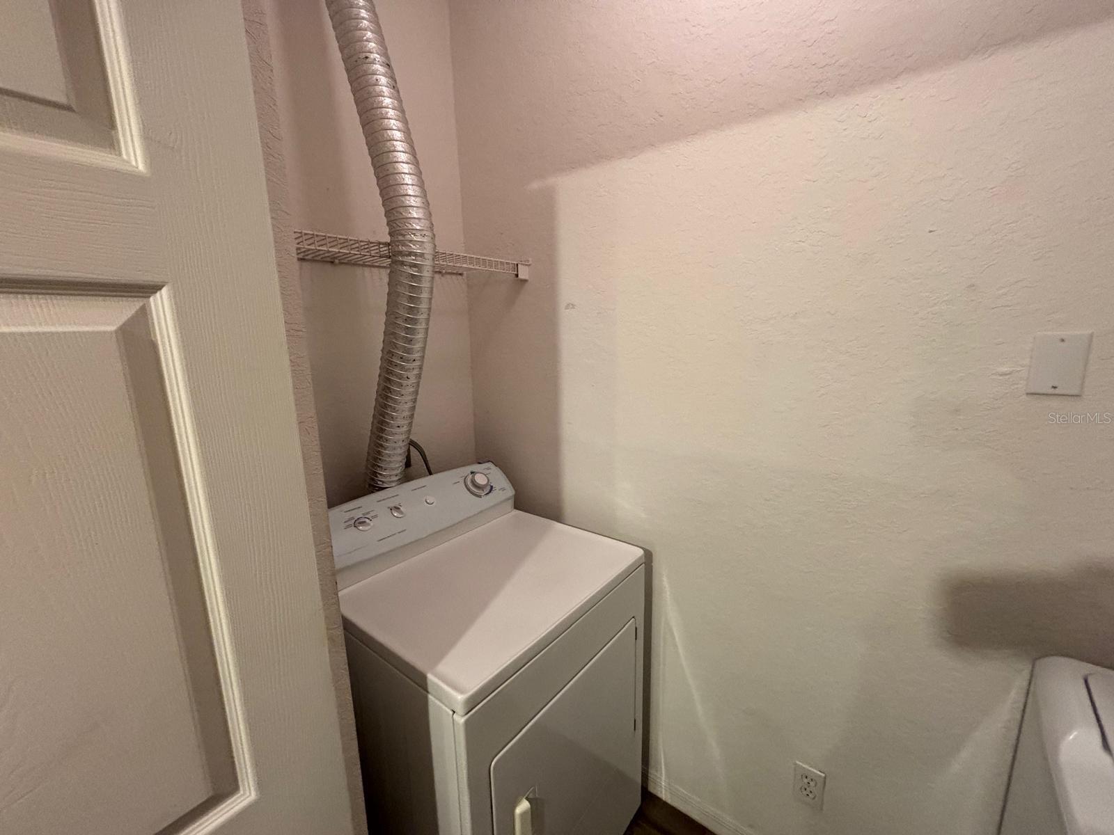 Image 11 of 14 For 6059 Westgate Drive 424