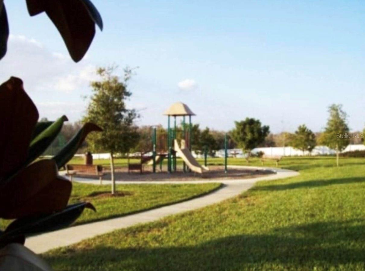 Image 12 of 14 For 133 Highgate Park Boulevard