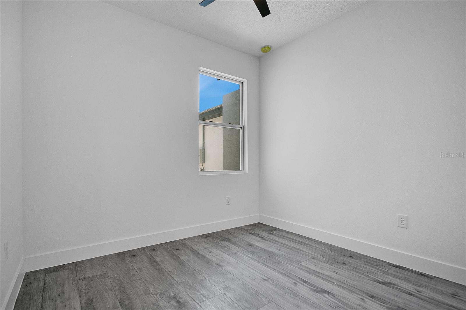 Image 33 of 74 For 1214 Votaw Road
