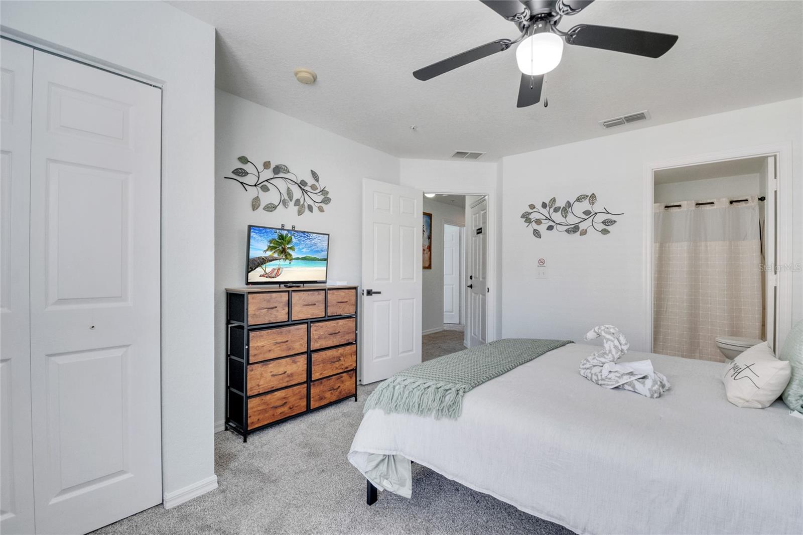 Image 39 of 60 For 4008 San Sabastian Drive 107