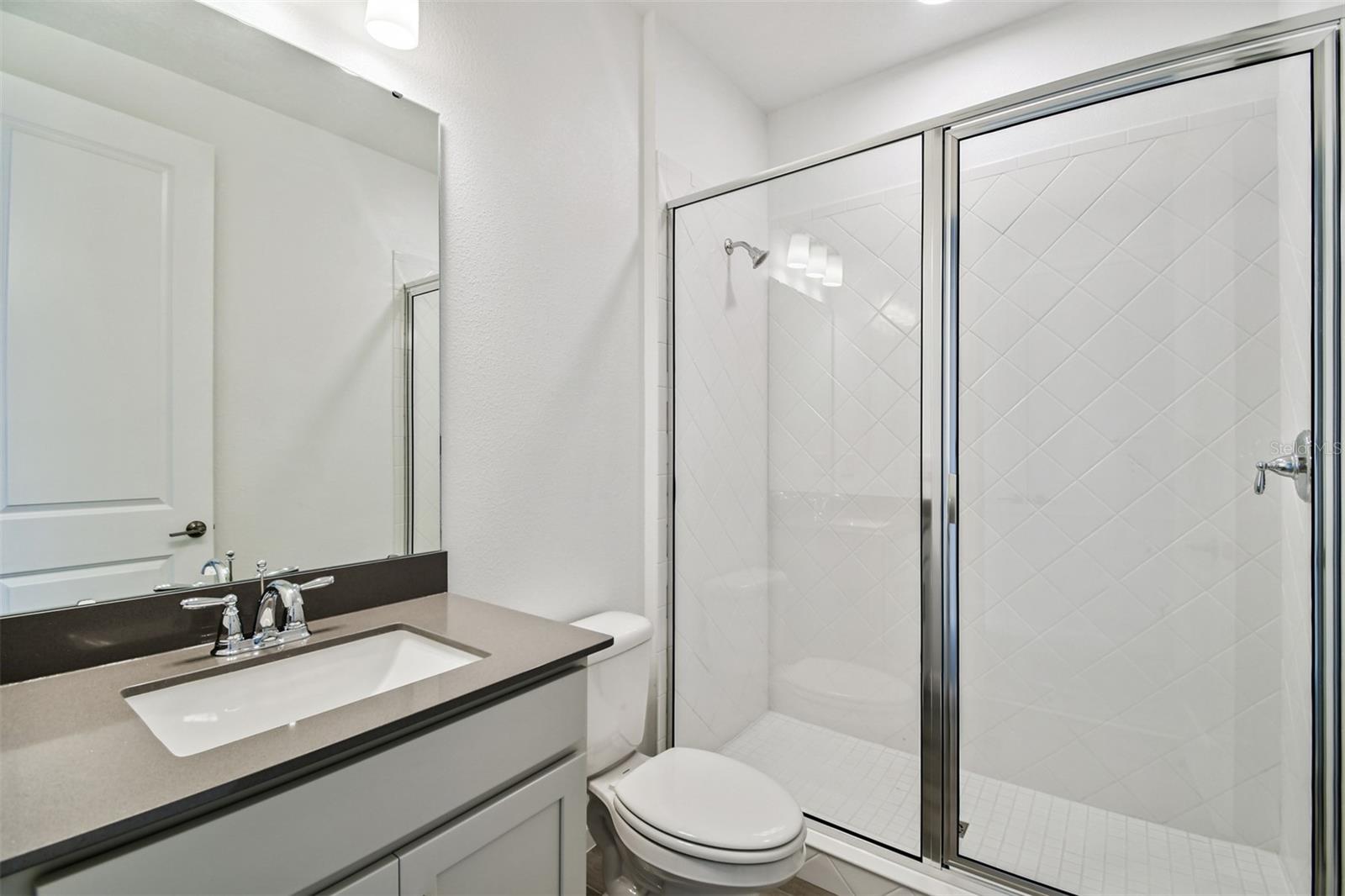 Image 24 of 64 For 903 Pointe Emerson Boulevard
