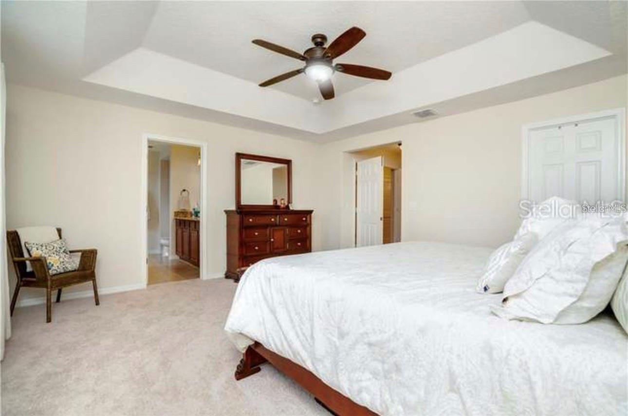 Image 13 of 41 For 8622 Lovett Avenue