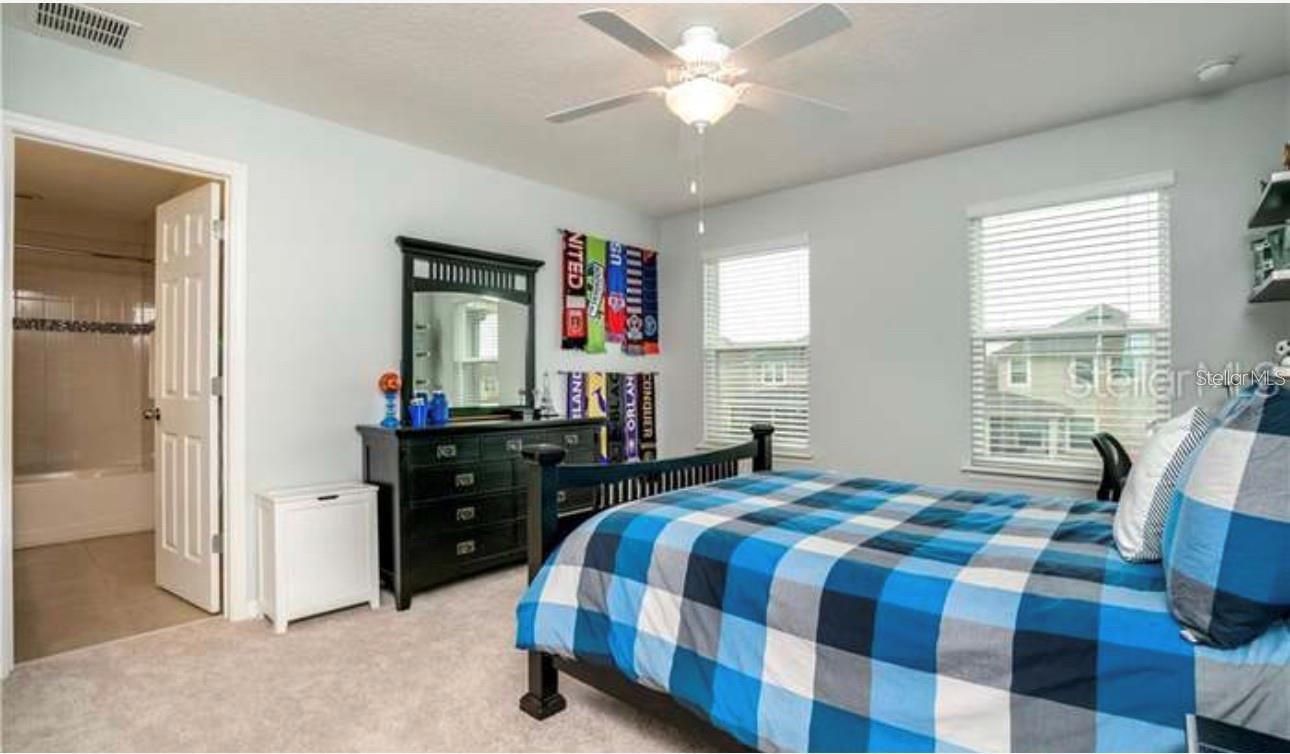 Image 14 of 41 For 8622 Lovett Avenue