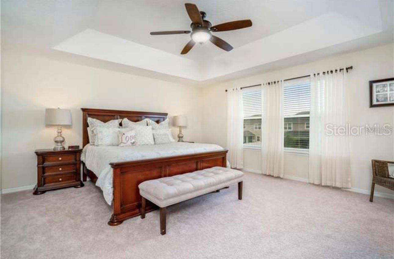 Image 17 of 41 For 8622 Lovett Avenue