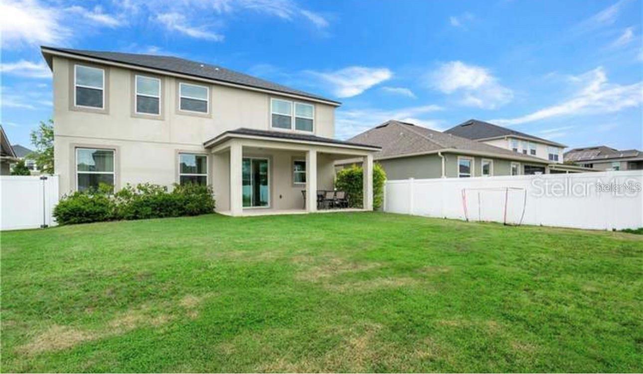 Image 26 of 41 For 8622 Lovett Avenue