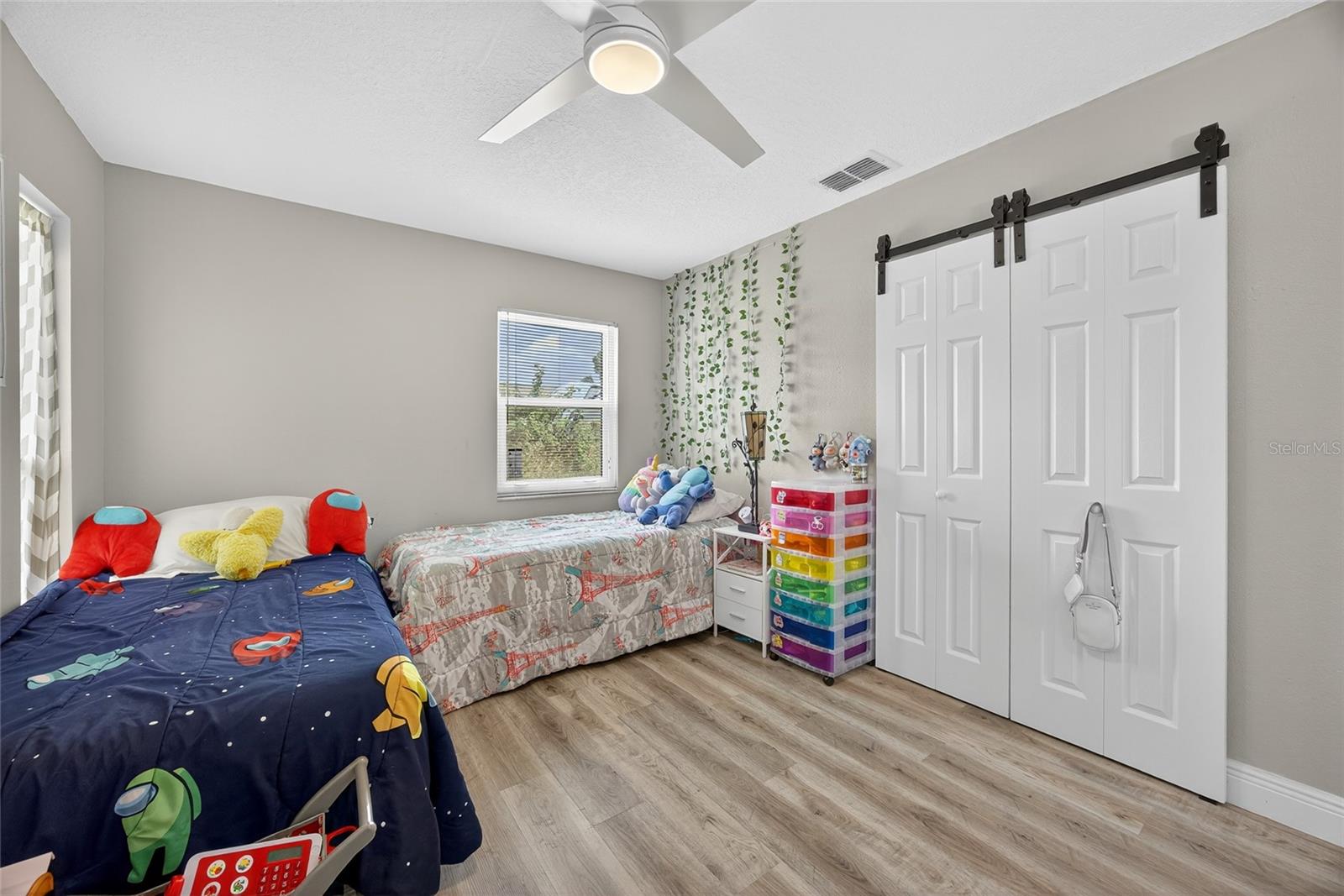 Image 13 of 31 For 143 Guaymas Drive