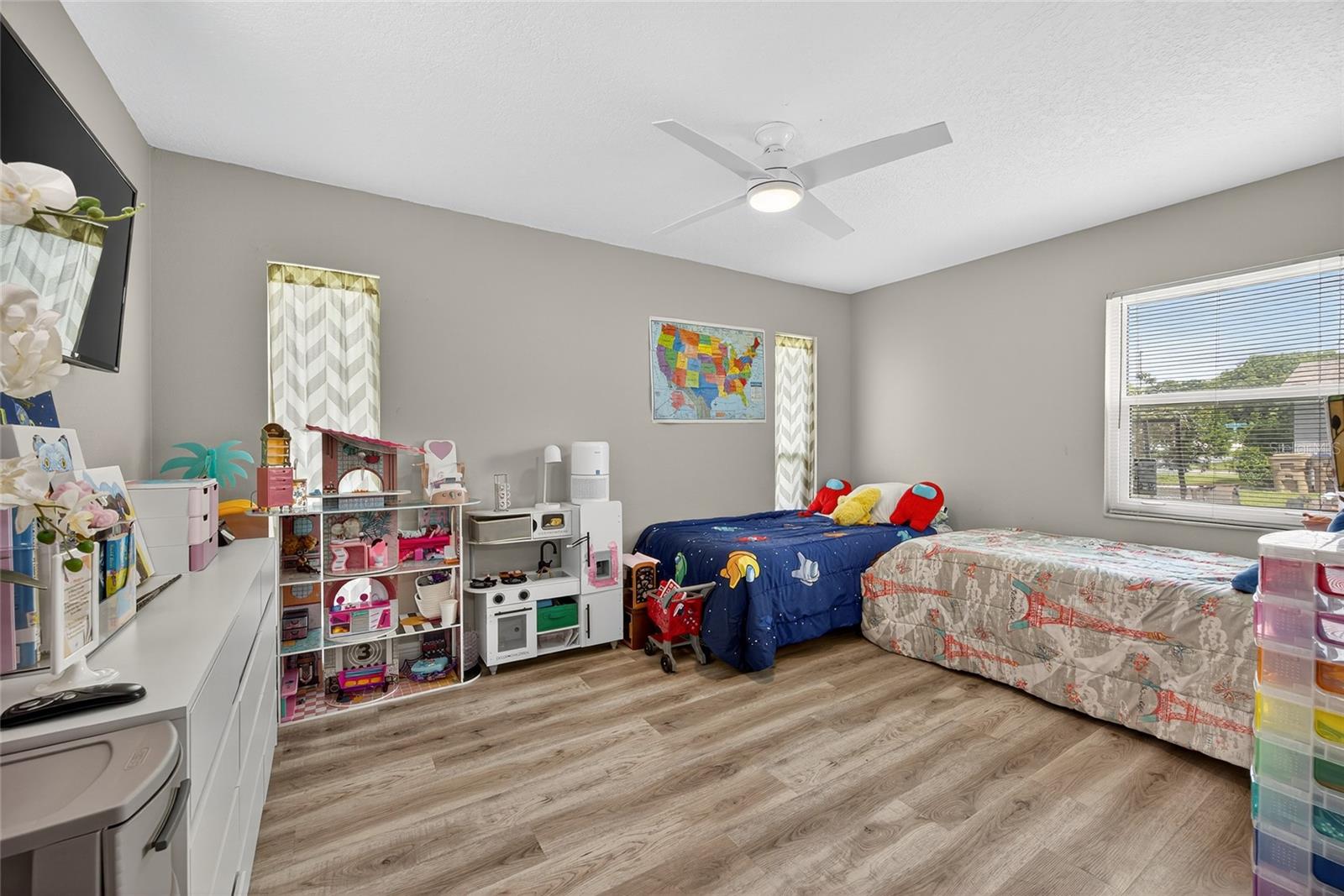 Image 14 of 31 For 143 Guaymas Drive