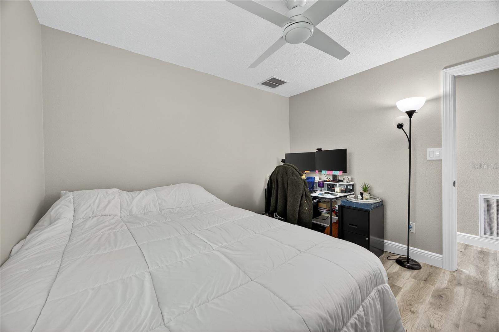 Image 17 of 31 For 143 Guaymas Drive