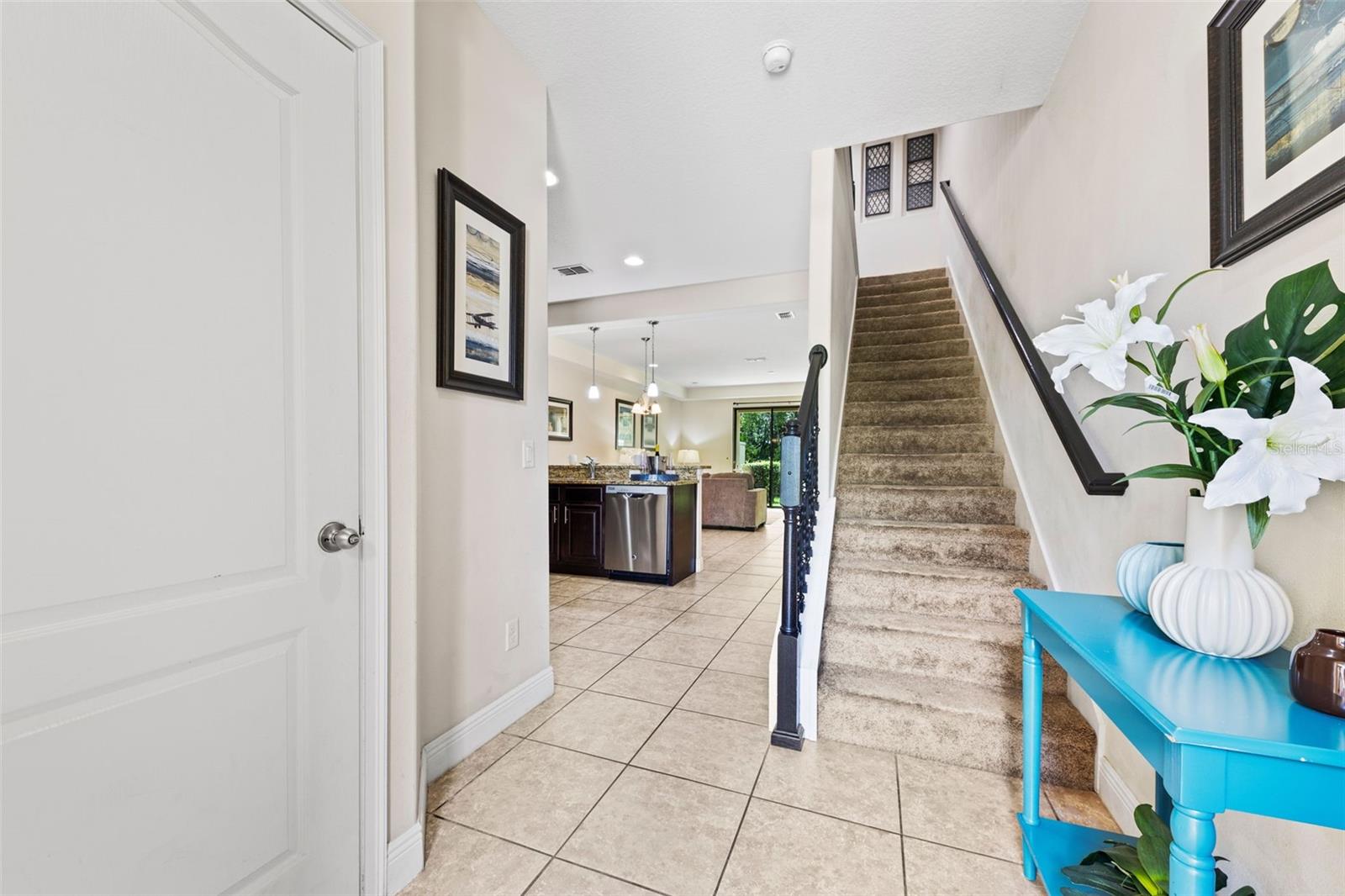 Image 3 of 20 For 8153 Roseville Road