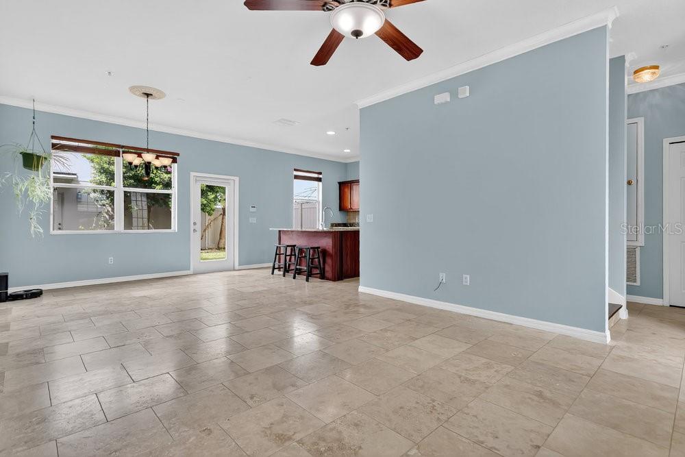 Image 7 of 28 For 6071 Chapledale Drive