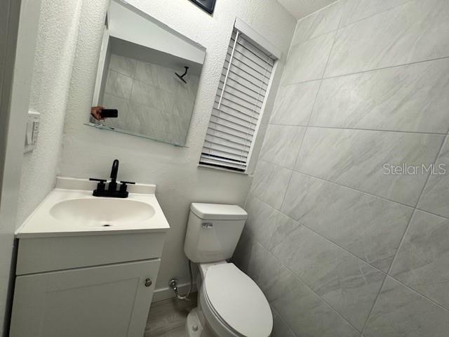 Image 9 of 37 For 616 Tam O Shanter Drive