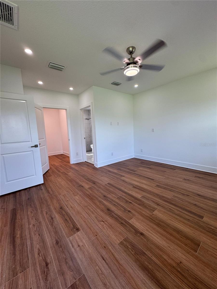 Image 9 of 12 For 275 Antis Drive