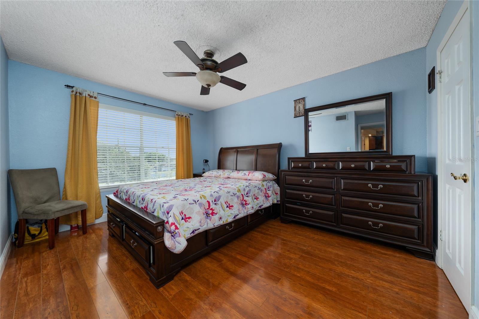 Image 15 of 24 For 5501 Rosebriar Way 309