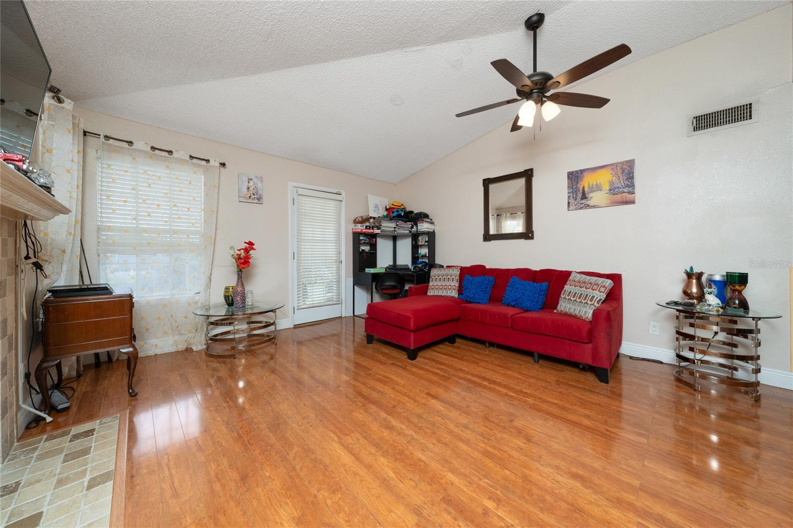 Image 7 of 24 For 5501 Rosebriar Way 309