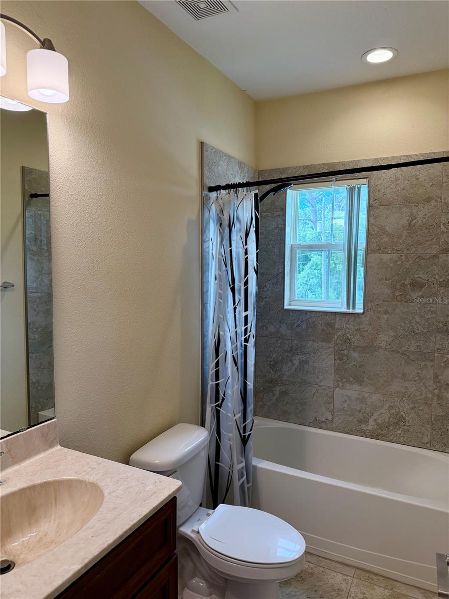 Image 12 of 29 For 2060 Royal Vista Court