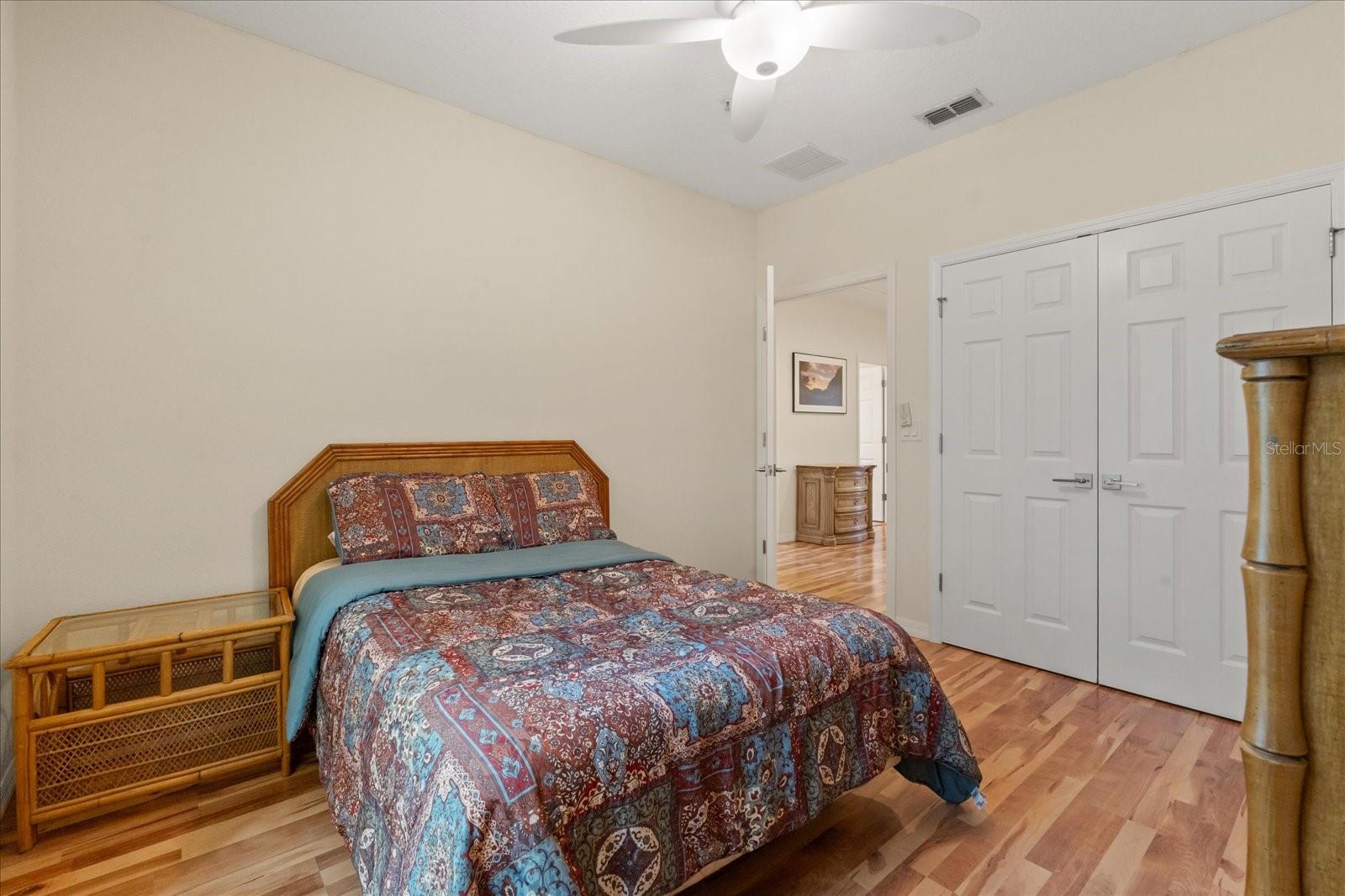 Image 19 of 29 For 2060 Royal Vista Court