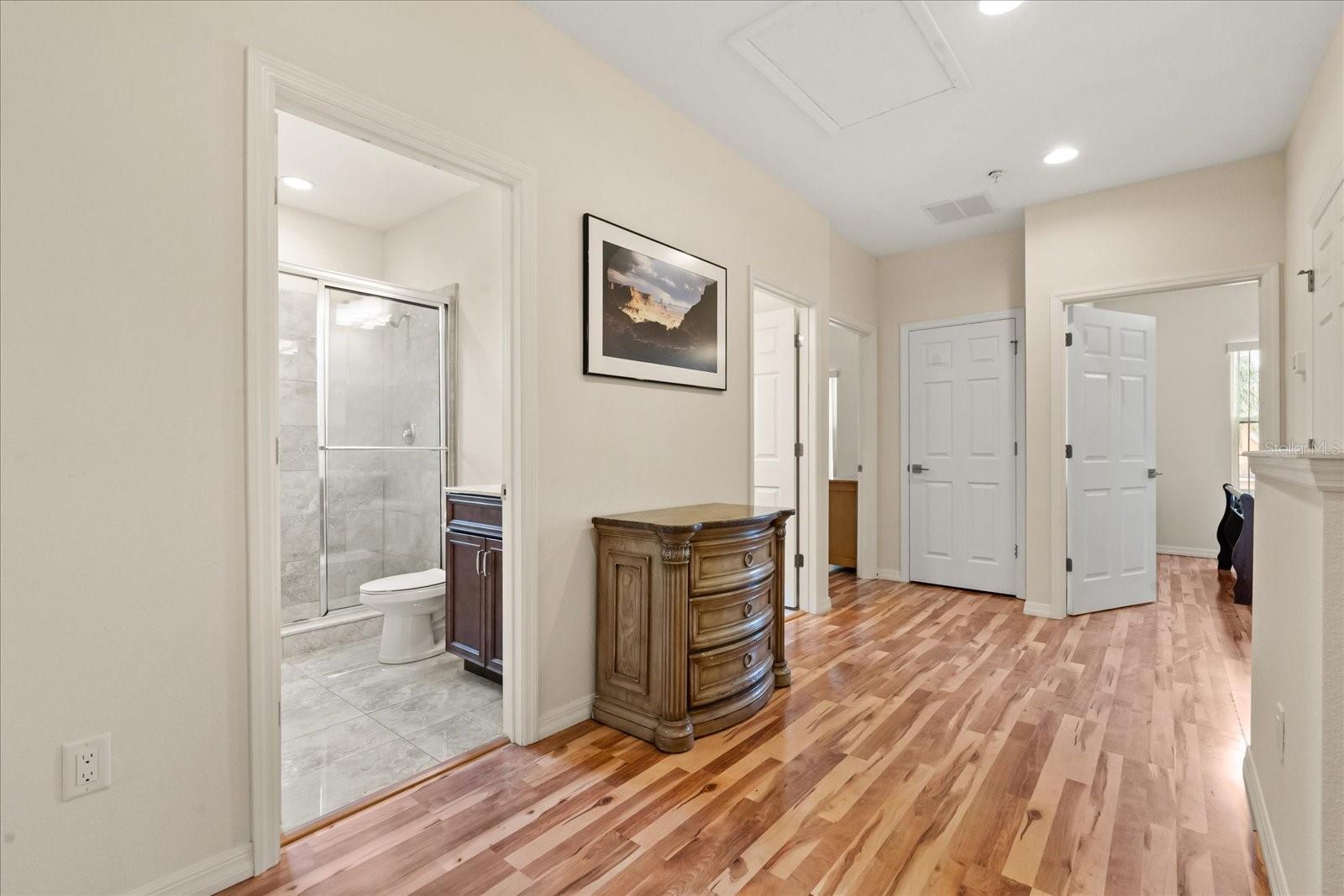 Image 20 of 29 For 2060 Royal Vista Court