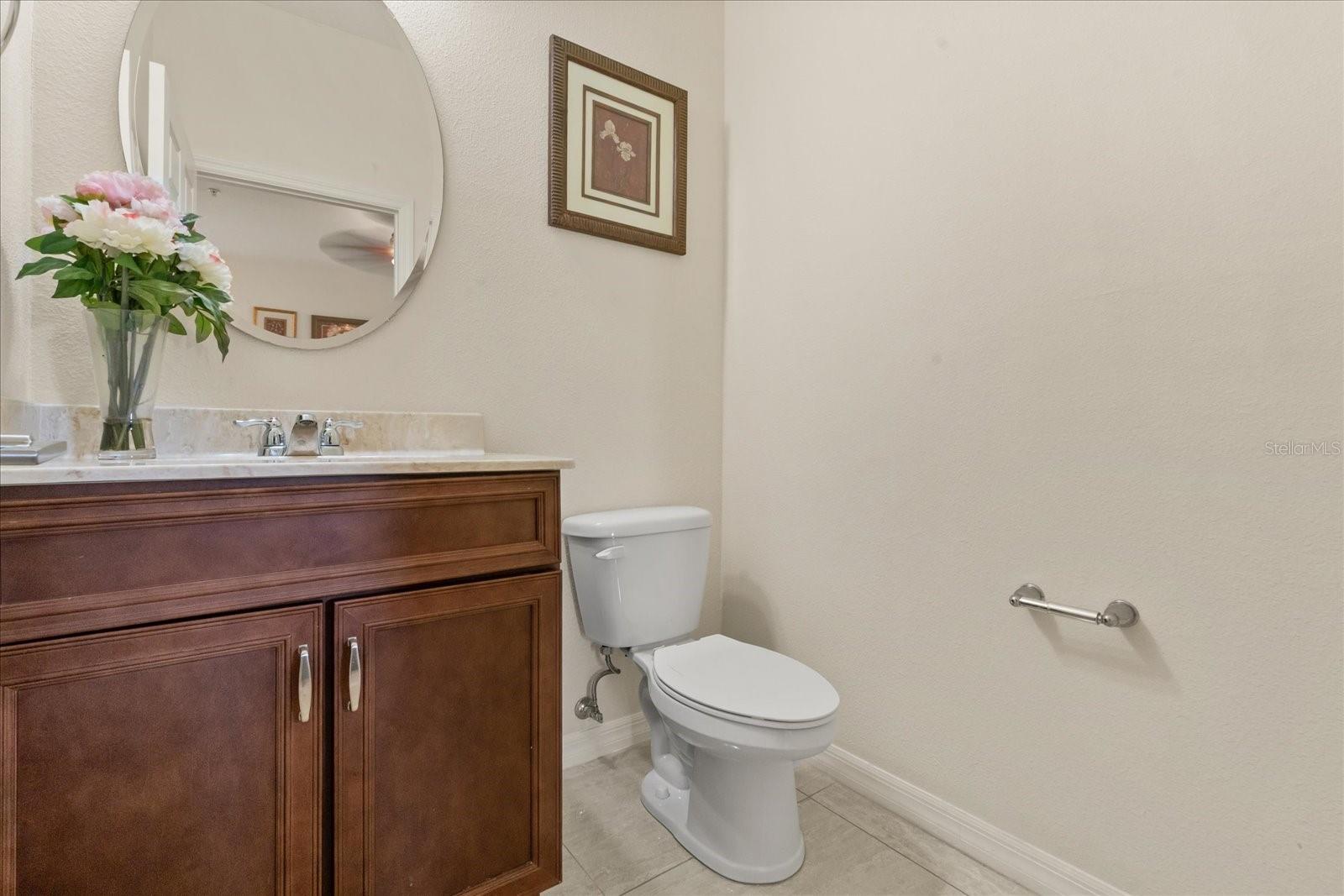 Image 21 of 29 For 2060 Royal Vista Court