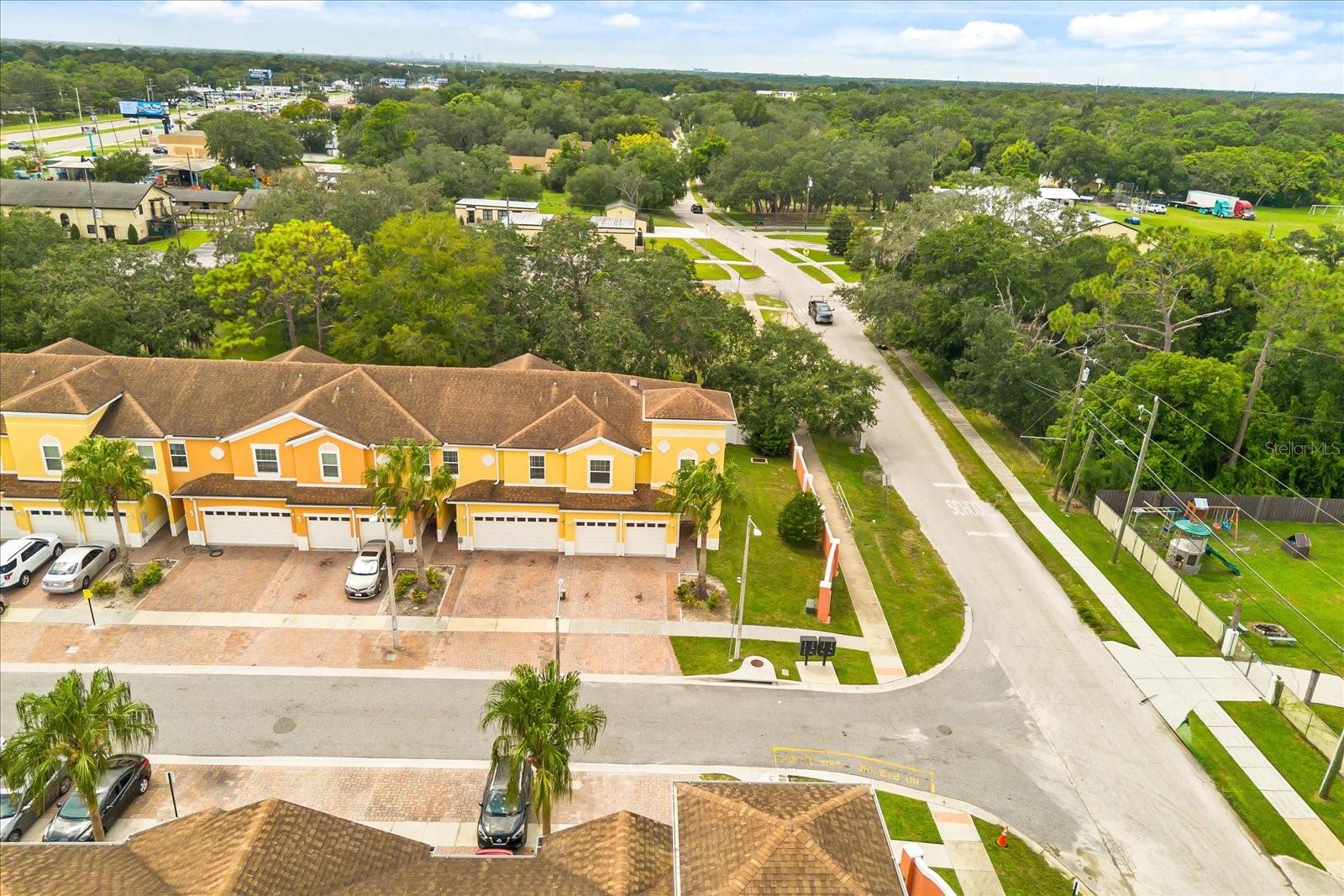 Image 26 of 29 For 2060 Royal Vista Court