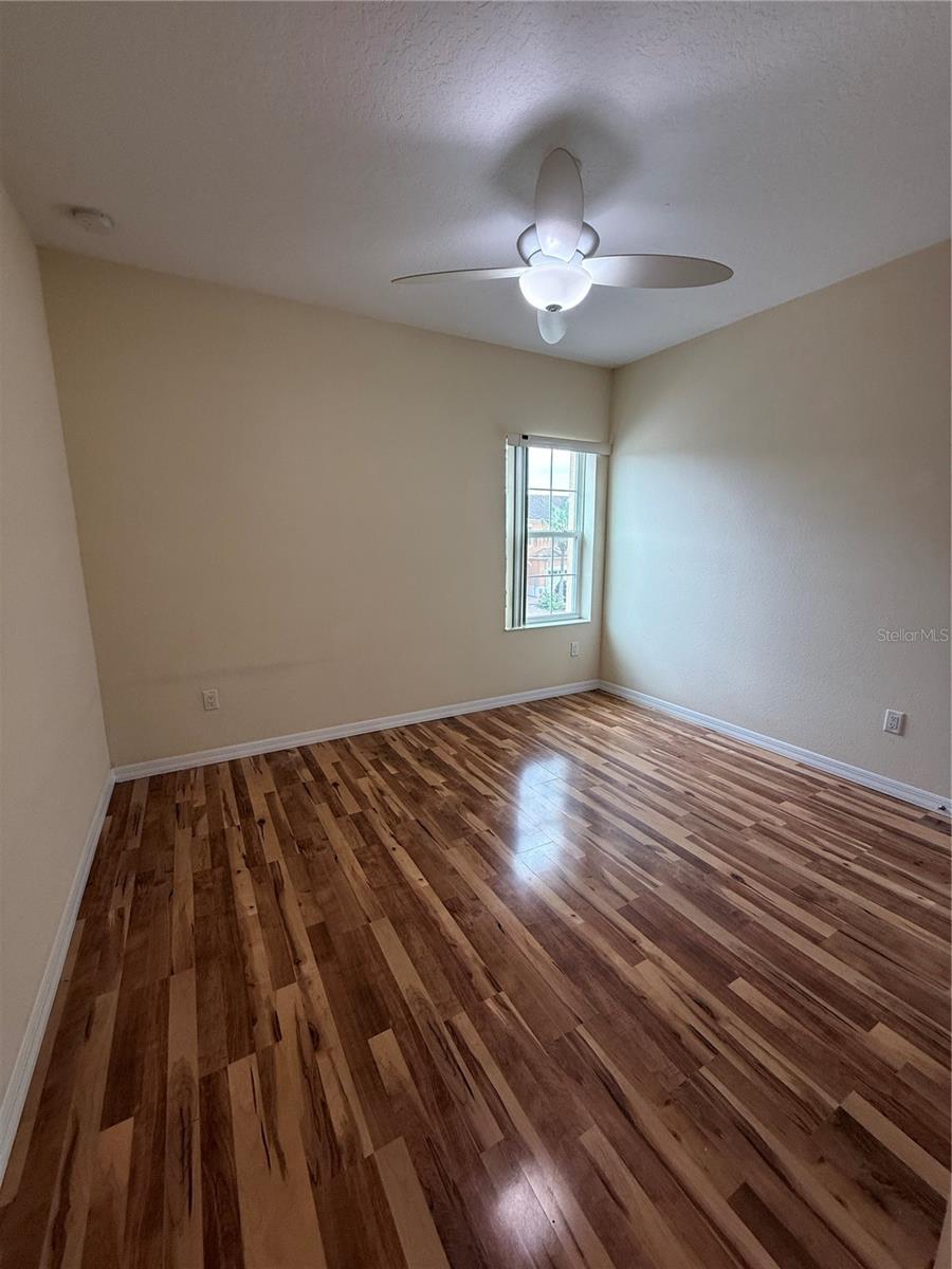 Image 16 of 18 For 2054 Royal Vista Court