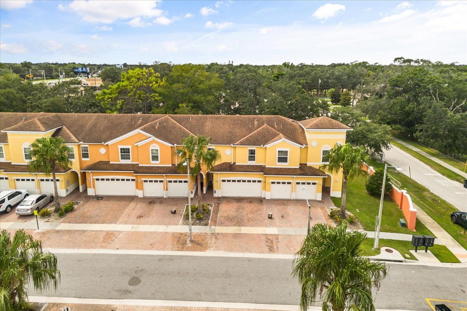 Image 29 of 32 For 2054 Royal Vista Court