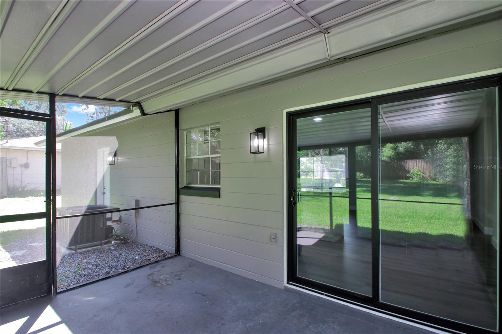 Image 20 of 25 For 1458 Deltona Boulevard