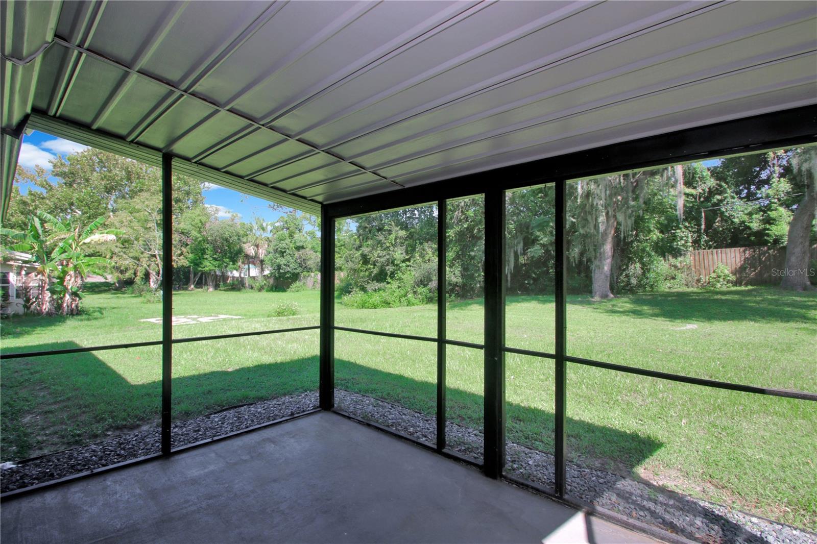 Image 21 of 25 For 1458 Deltona Boulevard