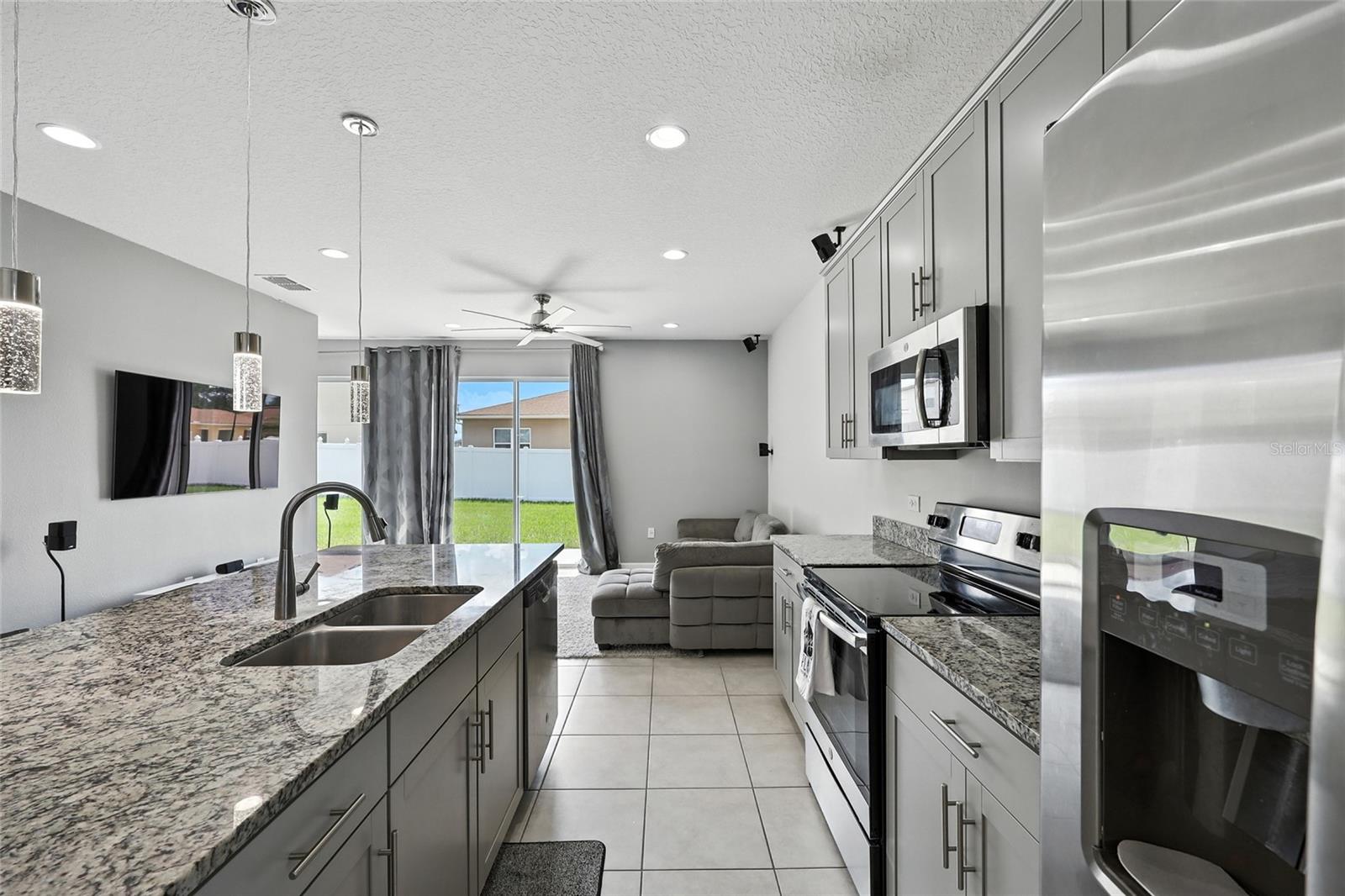 Image 11 of 40 For 5600 Westerly Breeze Place