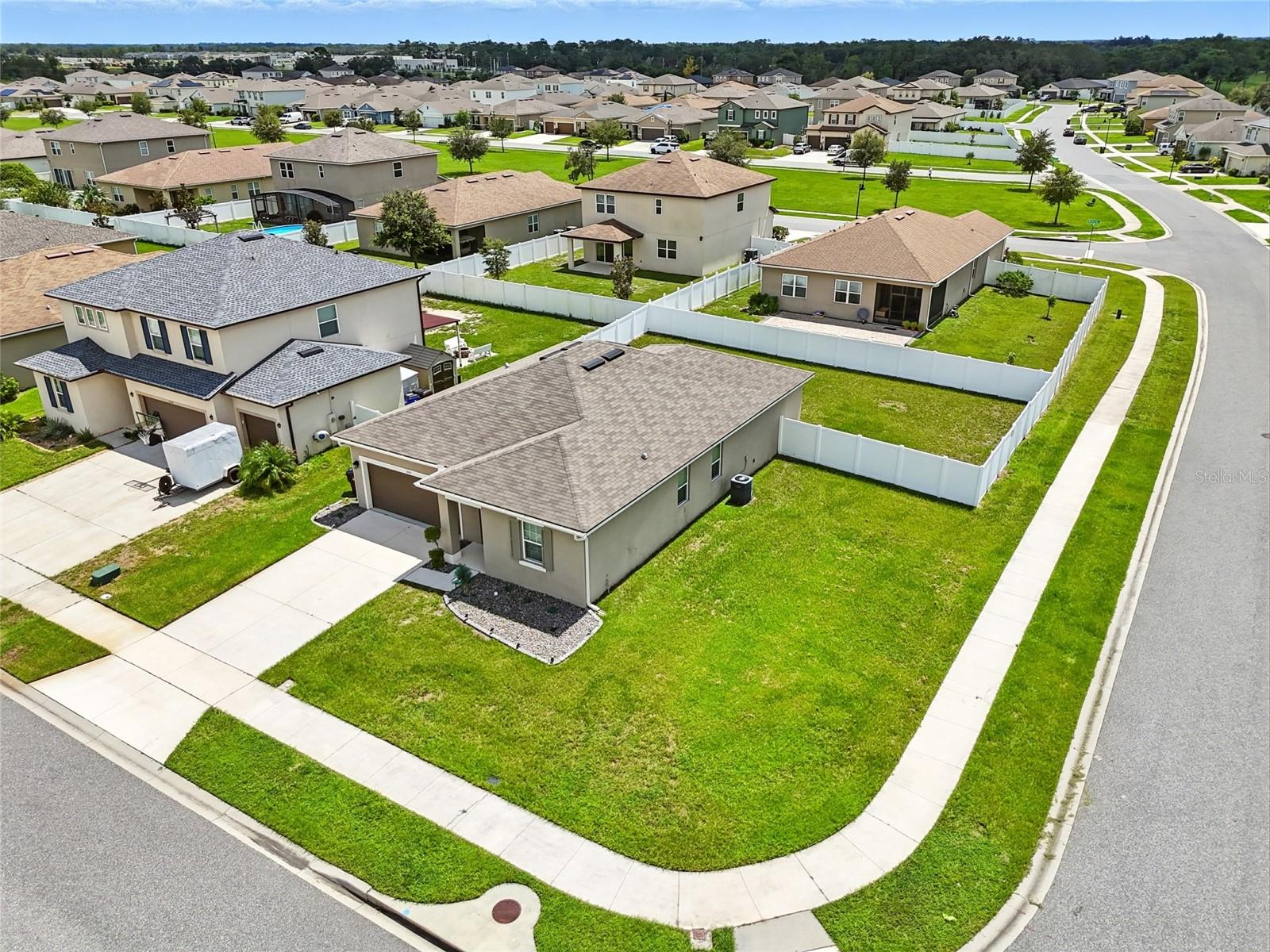 Image 33 of 40 For 5600 Westerly Breeze Place
