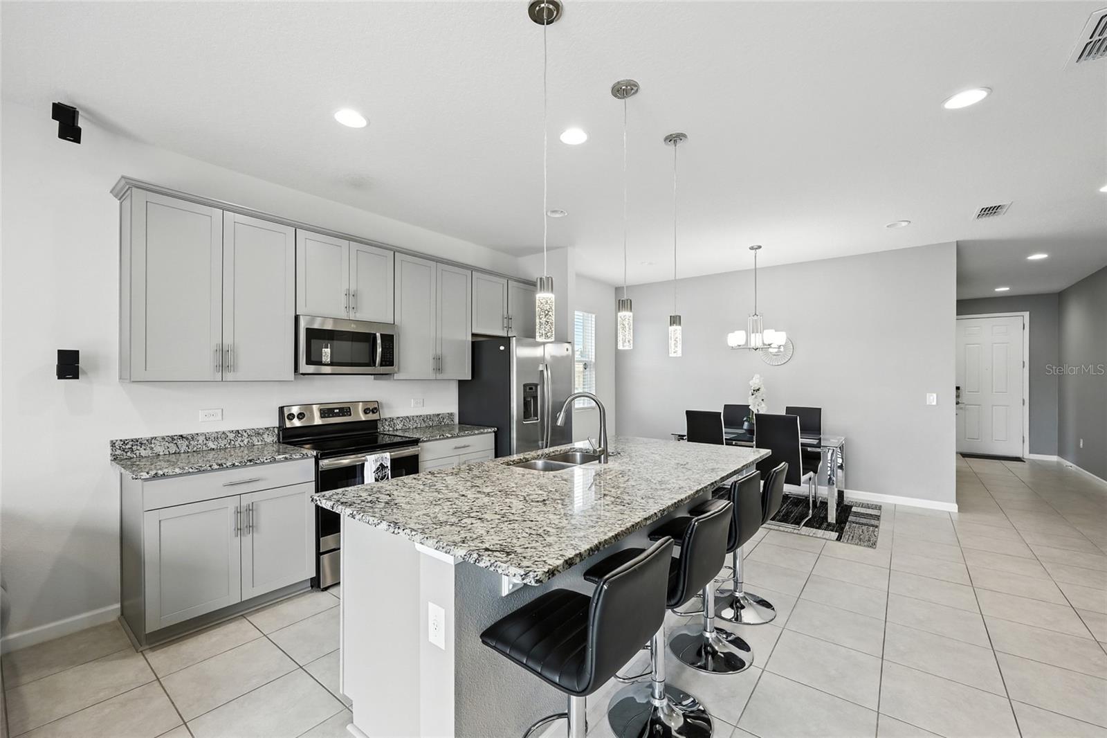 Image 9 of 40 For 5600 Westerly Breeze Place