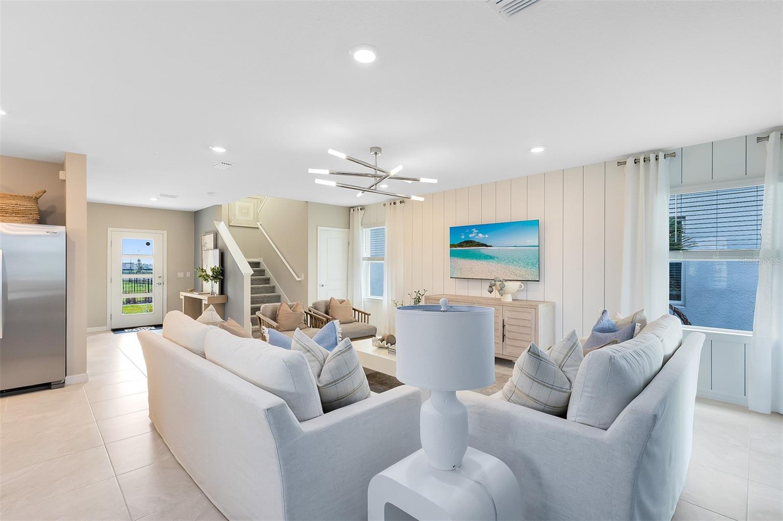 Image 10 of 23 For 6097 Copperwood Avenue
