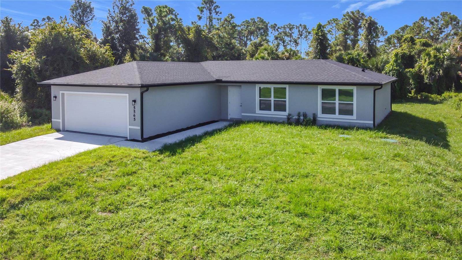 Image 42 of 54 For 5565 Lavender Avenue