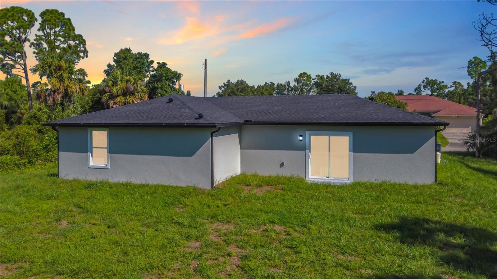 Image 46 of 54 For 5565 Lavender Avenue