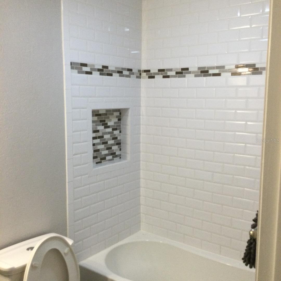 Image 2 of 35 For 2936 Nobleton Street