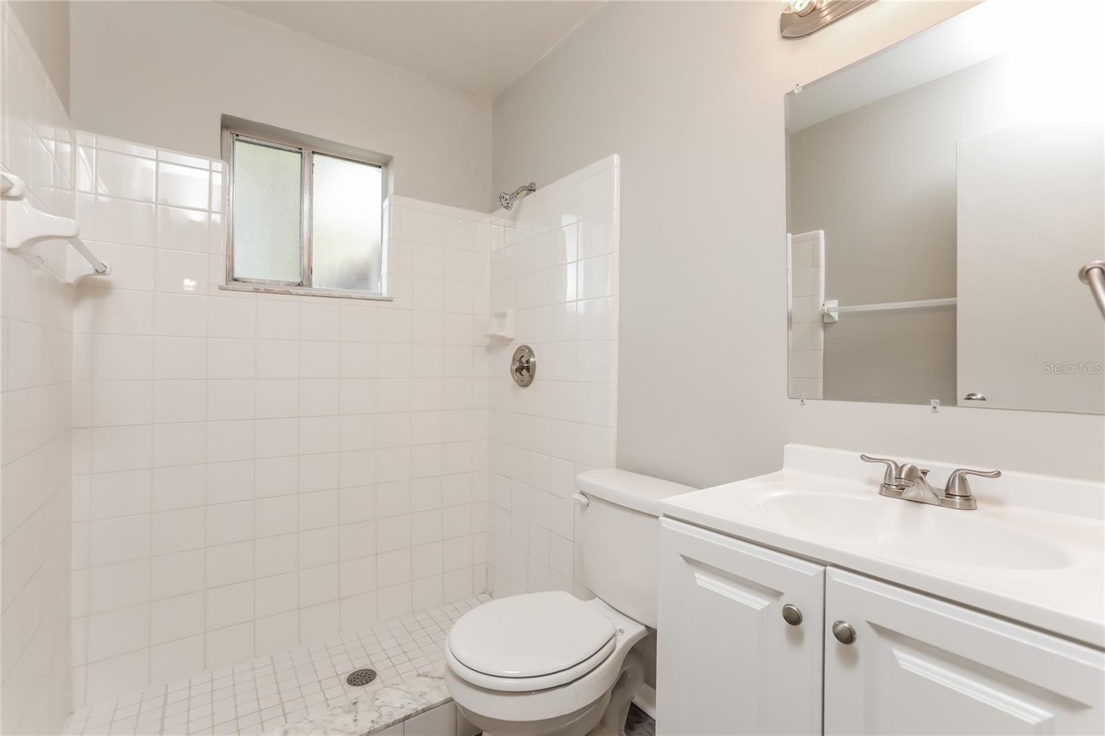 Image 13 of 16 For 105 Whispering Pines Court
