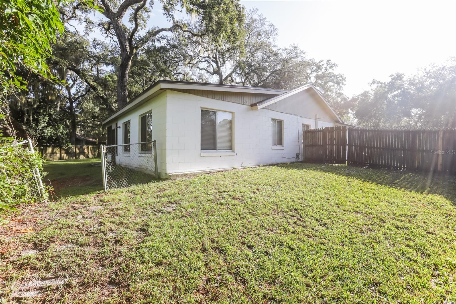 Image 15 of 16 For 105 Whispering Pines Court
